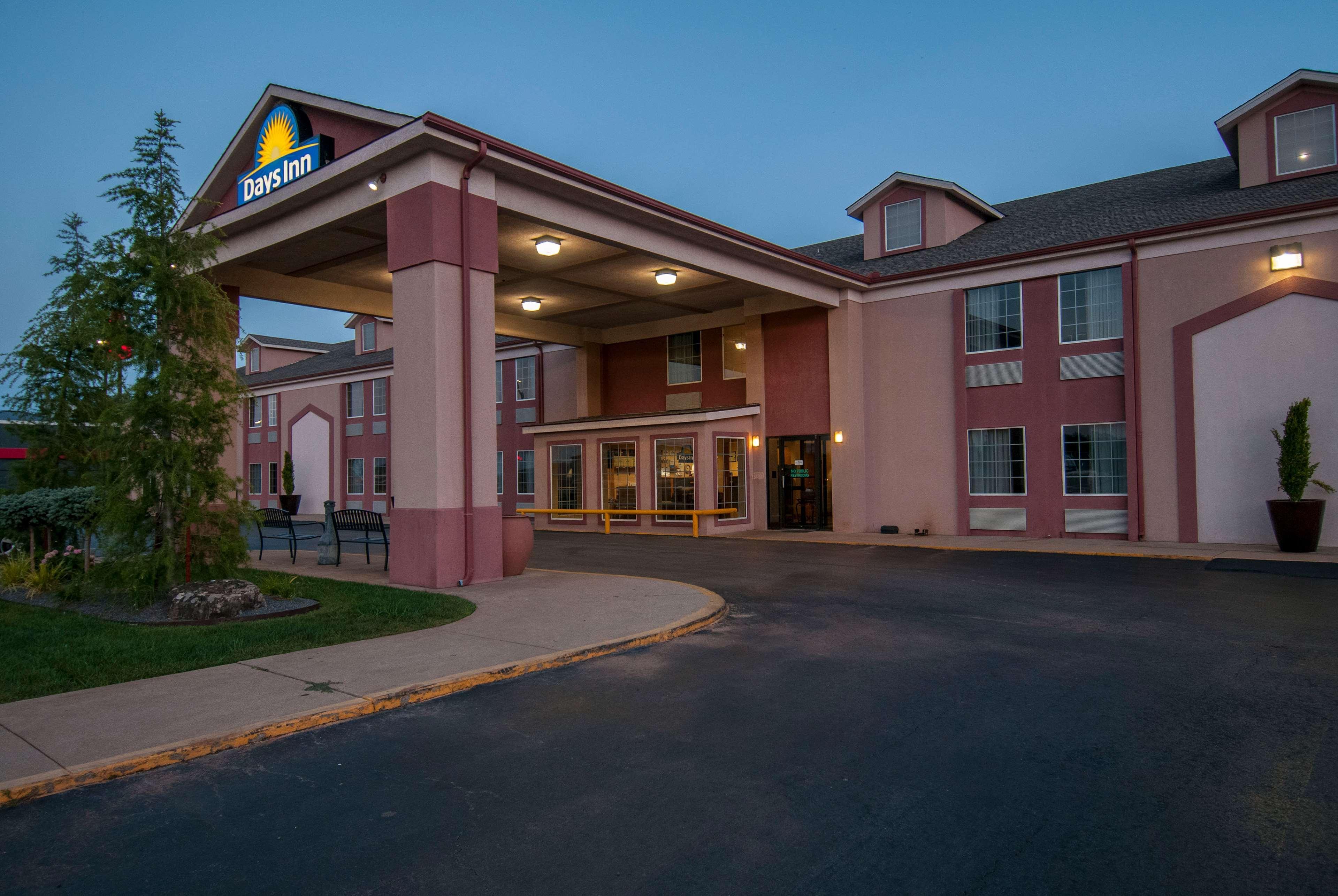 Days By Wyndham Hotel 2*